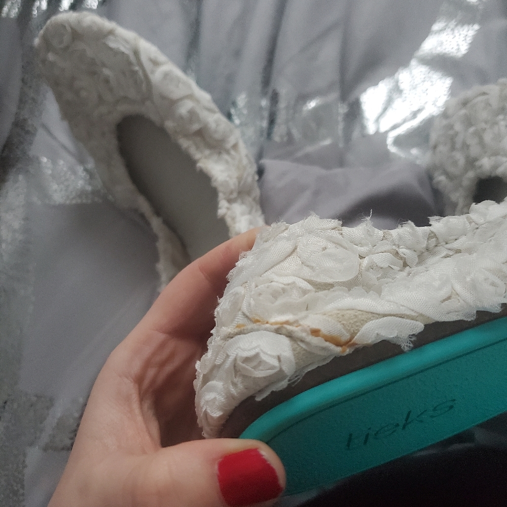 Tieks White Rose Garden Ballet Flat Shoes 9 - Picture 16 of 16